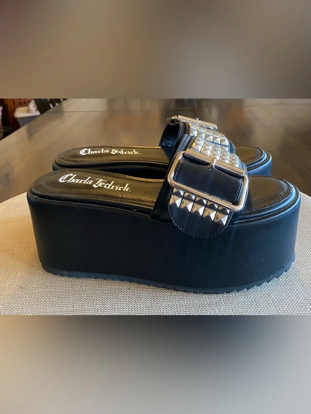 CHARLA TEDRICK Platform Slides SANDALS SHOES Silver Studs Thick Chunky Sole 7